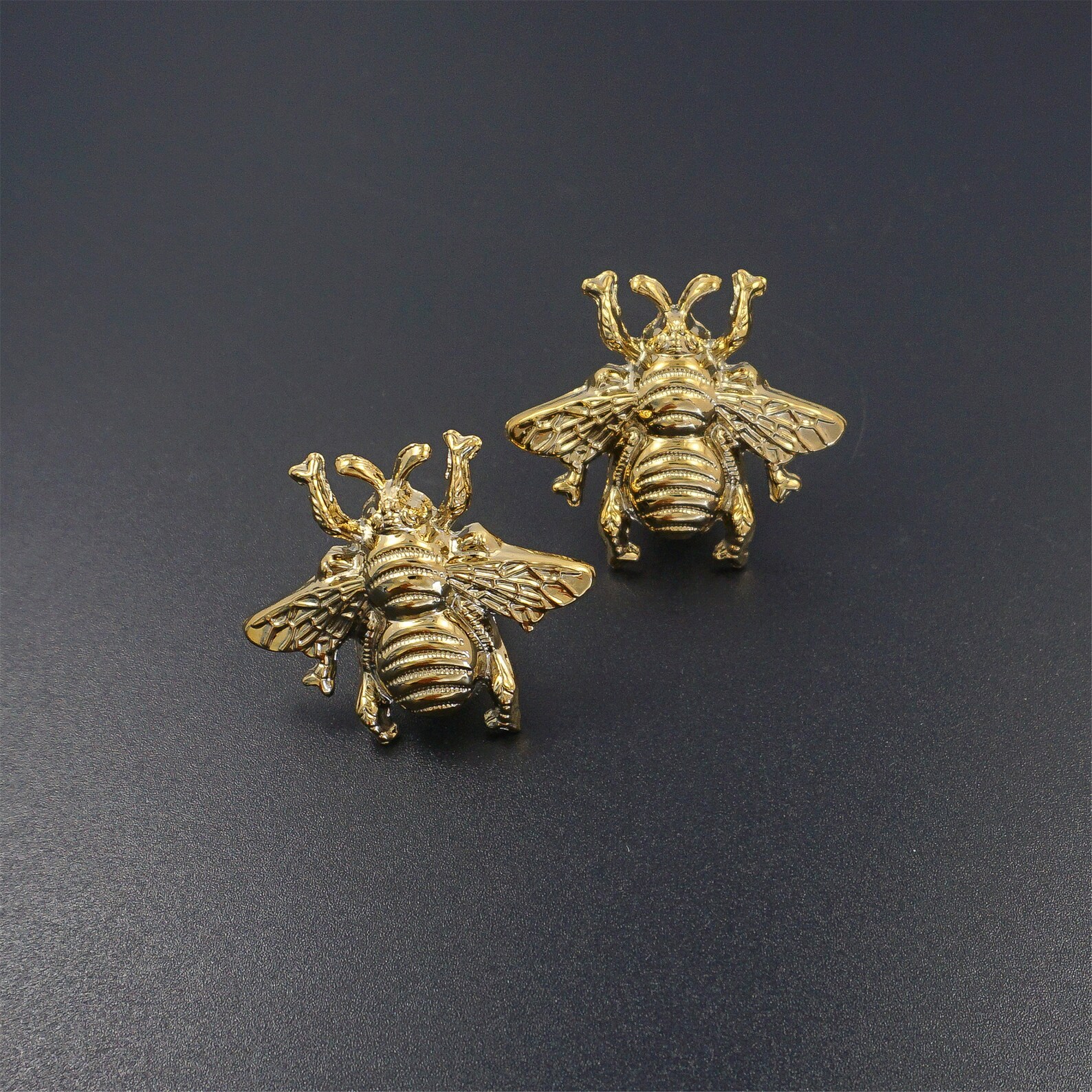 Bee Knobs Gold Brass Drawer Knobs Pulls Dresser Knobs Kitchen Etsy
