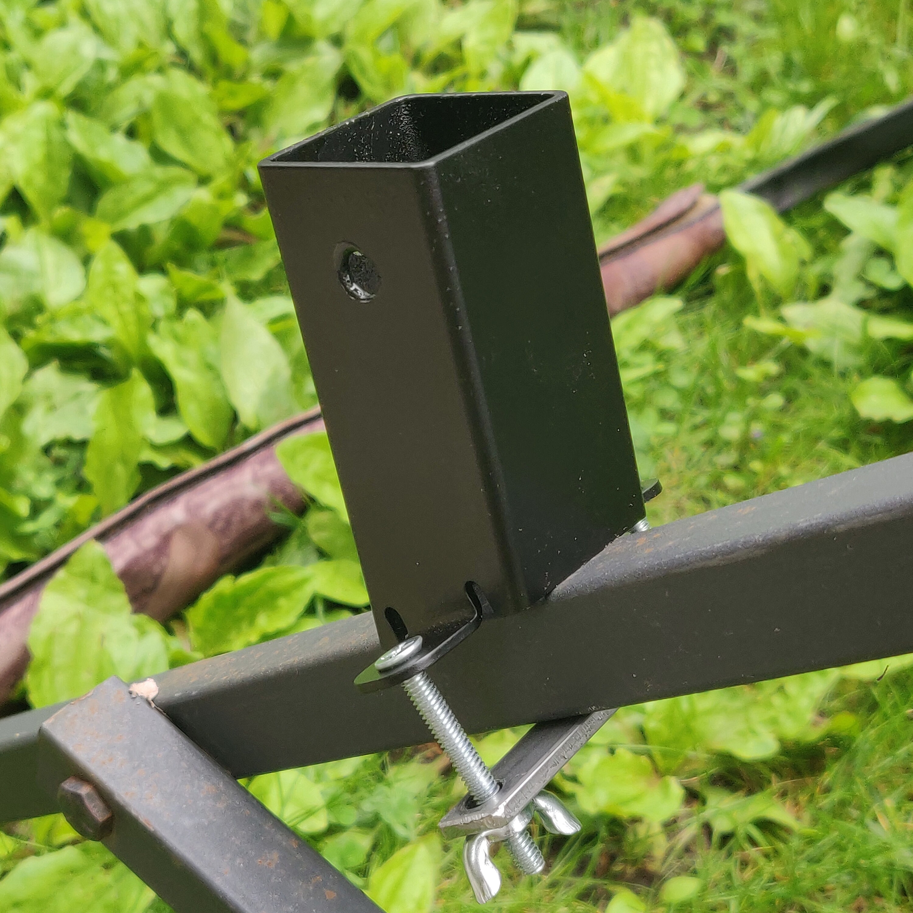 Hunting Tree Stands for sale Only 2 left at 70