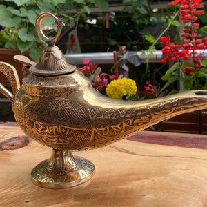 Antique Brass Aladdin Lamp