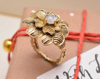 Rainbow Moonstone Ring, Brass Rings for Women, Boho Ring, Vintage-Inspired Gold Floral Ring with Moonstone – Handmade Botanical Jewelry