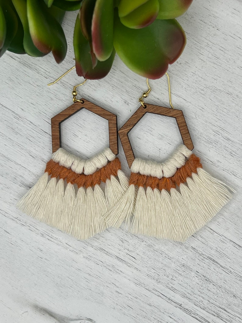 Terracotta and Cream Brown Wood Hexagon Macramé Fringe Tassel - Etsy