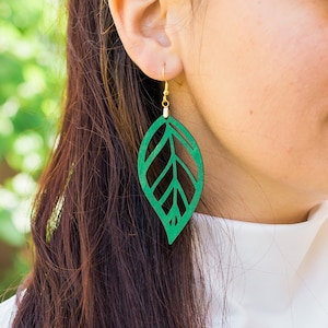 Leaf wood earrings, dangle earrings, statement nature inspired boho earrings. Lightweight earrings for women. Gift for her.