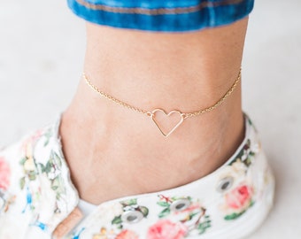 Gold Filled Anklet for women. 18k Custom length open heart anklet. Cable chain. Dainty ankle bracelet jewelry