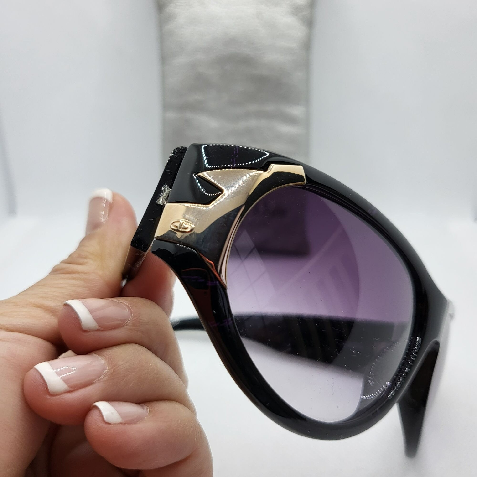 Louis Vuitton My Fair Lady Studs Oversize Sunglasses - Black