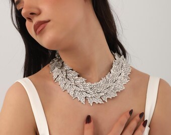 Artisan silver plated floral necklace