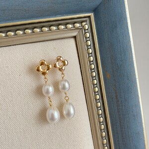 Flower Pearl Earrings Dangle,Bridal Earrings,Wedding Jewelry,Elegant Earrings,Vintage Earrings,Gift For Her