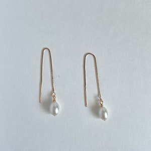 Single Pearl Drop Earring,Gold Threader Earrings,Delicate Chain Earring,Minimalist Earrings,Earrings For Women,Bridesmaid Gift