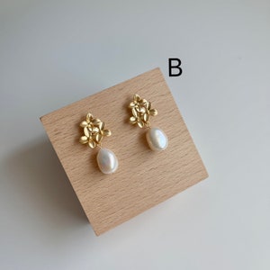 Flower and Pearl Drop Earrings,Gold Pearl Earrings,Real Freshwater Pearl Earrings,Baroque Pearl Earrings,Bridesmaid Gift image 8