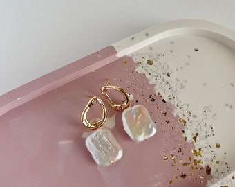 Statement Pearl Earrings,Freshwater Pearl Earrings,Gold Pearl Earrings Dangle,Wedding Earrings,Vintage Earrings,Bridesmaid Gift