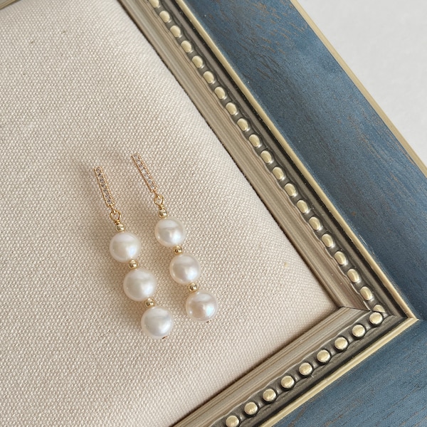 Bridal Pearl Earrings,Pearl Drop Earrings,Dangle Pearl Earrings,Freshwater Pearl Earrings,Wedding Jewelry