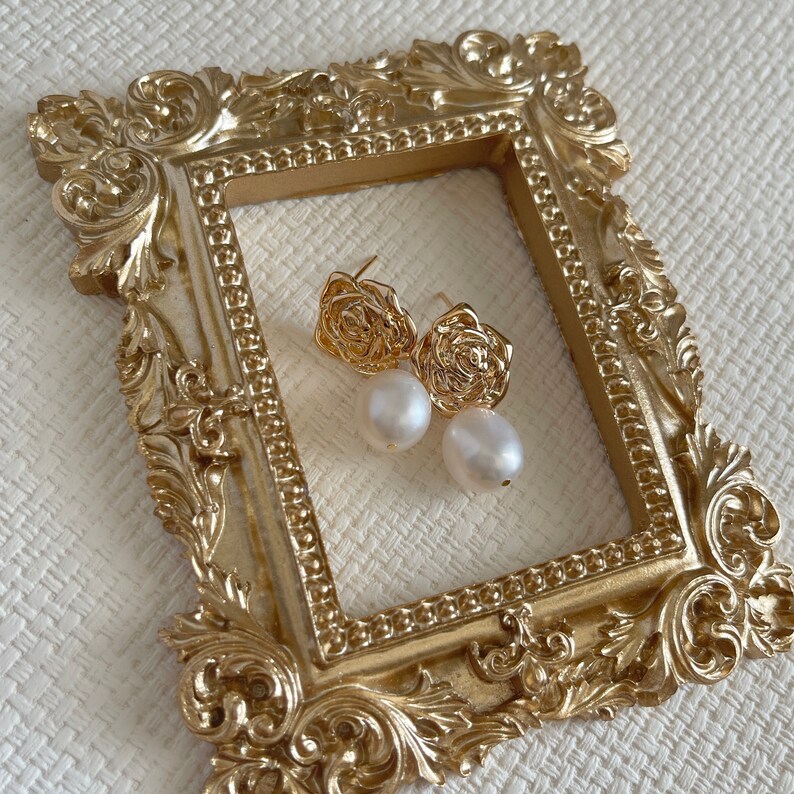 Rose and Pearl Drop Earrings,Pearl Flower Earrings,Pearl Earrings Dangle,Gold Pearl Earrings,Baroque Pearl Earrings,Bridesmaid Gift image 9