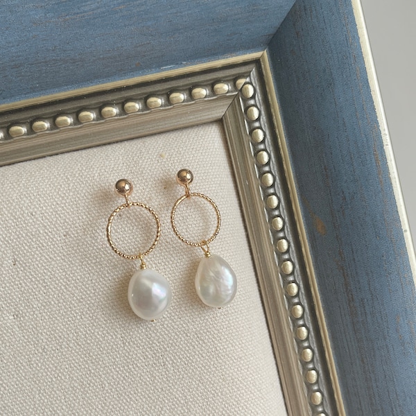 Pearl Drop Earrings,Baroque Pearl Earrings,Vintage Style Earrings,Pearl Jewelry,Bridesmaid Gifts,Anniversary Gift