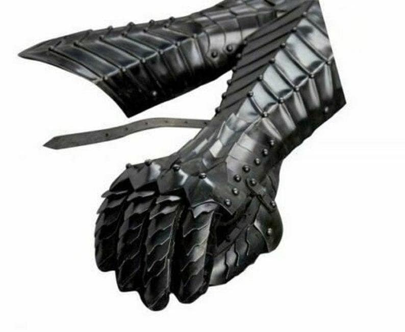 Nagina International Nazgul Fantasy Gauntlets – Lord Of The Rings