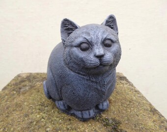 Stone Cat Ornament 12cm Tall Garden Ornament