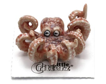 Little Critterz Octopus Jet Sea Aquarium Ornament - Home Decor Reptile Birthday Gift Decorative Figurine - Miniature Porcelain Figurine