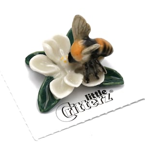 Little Critterz Bee Bumblebee "Magnolia" Insects - Home Decor Insects Collectible Figurine Birthday Gift - Miniature Porcelain Figurine