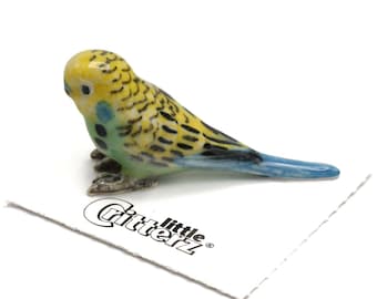Little Critterz Parrot Green Parakeet Mojito - Handcrafted Home Decor Bird Decorative Figurine - Miniature Porcelain Figurine