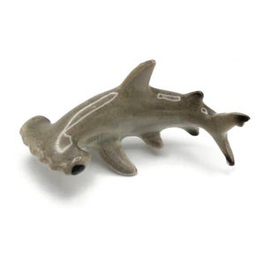 Little Critterz Gray Shark Hammer Head Shark Sensor - Home Decor Reptile Birthday Gift Decorative Figurine - Miniature Porcelain Figurine