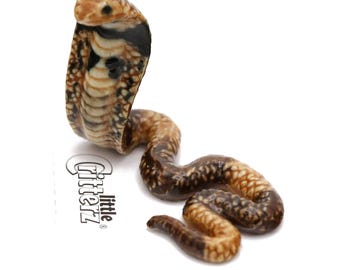 Little Critterz Snake Spectacled Cobra "Naja" Reptile - Home Decor Reptile Collectible Figurine Birthday Gift - Miniature Porcelain Figurine