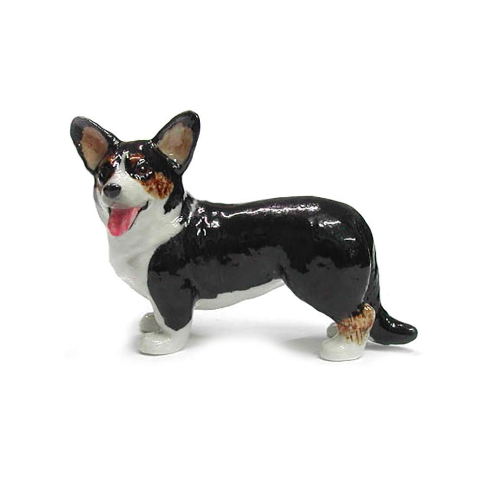 IMIKEYA Welsh Corgi Figurine Miniature Dog Figurine, Standing Corgi Cake  Topper, Realistic Animal Statue Dog Collectible Desktop Decor for Home  Office