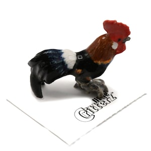 Little Critterz Rooster &quot;Sydney&quot; Chicken Figurine – Handcrafted Porcelain Farm Animal Decorative Figurine – Miniature Porcelain Figurine