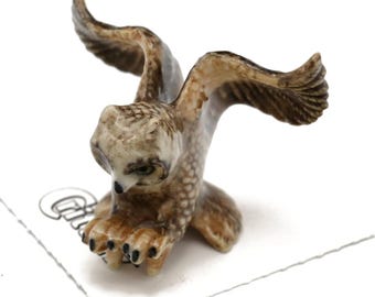 Little Critterz Horned Owl "Bubo" Bird - Hand-painted Home Decor Bird Birthday Gift Decorative Figurine - Miniature Porcelain Figurine