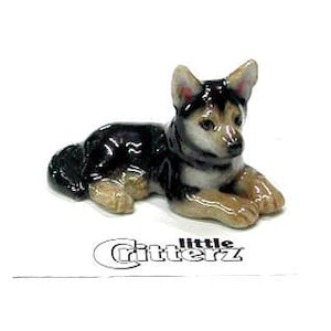 Little Critterz Dog - German Shepherd "Tracker" - Miniature Porcelain Figurine