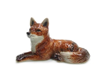 Northern Rose Red Fox Lying Down - Hand-Painted Home Decor Animal Birthday Gift Decorative Figurine - Miniature Porcelain Figurine