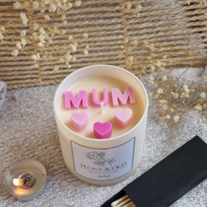 Mothers day candle. Mothers day gift. Candle for mum.