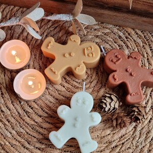 Gingerbread candle. candle. Candle gift. Gingerbread wax candle. Gingerbread man. Chirtsmas gift. Secret santa image 7