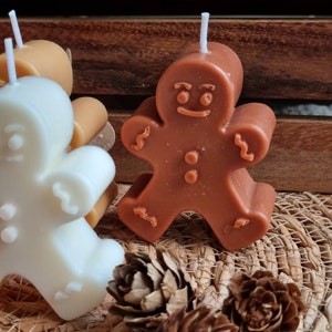 Gingerbread candle. candle. Candle gift. Gingerbread wax candle. Gingerbread man. Chirtsmas gift. Secret santa image 5