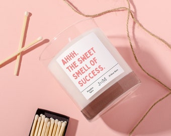 Gefeliciteerd. Gefeliciteerd kaars. Goed gedaan cadeau. Gefeliciteerd cadeau. Geur van succes.