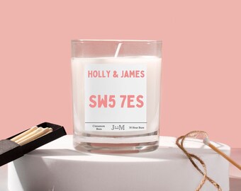 Personalised housewarming candle gift. New home gift. Customised new housewarming gift set.