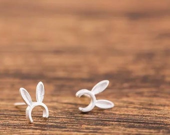 Cute bunny earrings. Silver earrings. Nature inspired earrings.