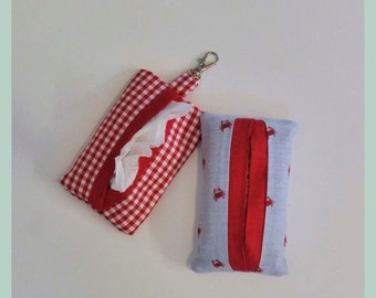 Travel Tissue Pack Keychain, PDF downloadable sewing pattern and tutorial for beginners, easy facial tissue pouch
