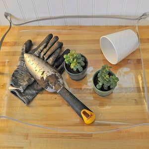 PDF Sewing pattern Vinyl Potting Mat Craft Tray pattern, easy tutorial for roll up waterproof indoor gardening plant painting mat