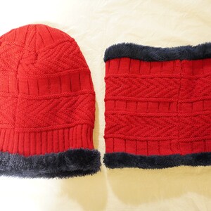 Winter hats COMFY WARM SOFT, Very comfortable. Perfect to wear any time Alpaca Red