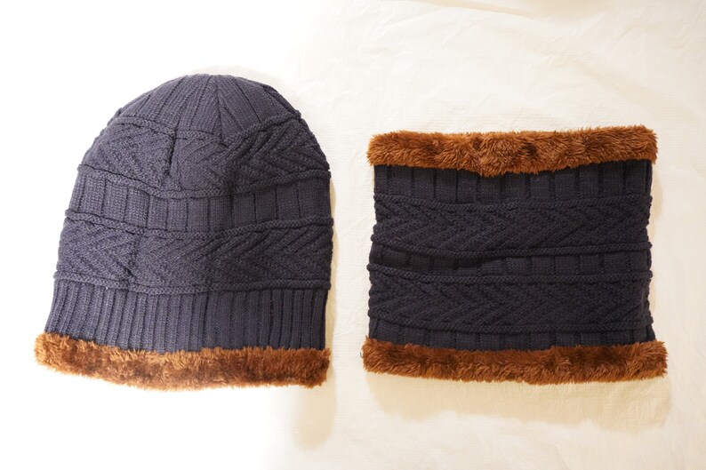 Winter hats COMFY WARM SOFT, Very comfortable. Perfect to wear any time Alpaca Blue