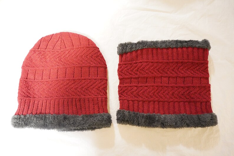 Winter hats COMFY WARM SOFT, Very comfortable. Perfect to wear any time Alpaca Burgundy