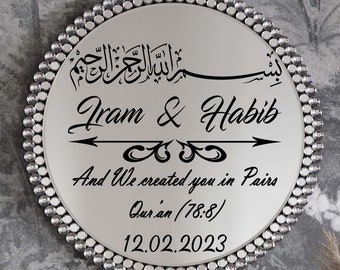 Gepersonaliseerde naam en datum en we hebben je in paren gemaakt Islamitische Bismillah Kalligrafie Spiegelring Bruiloft Vinyl Sticker Decals (DW5)