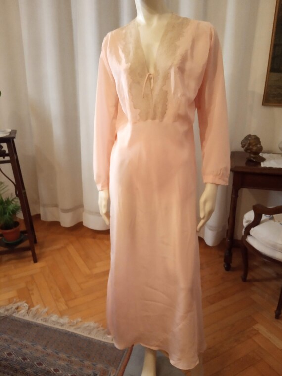 Lover of original antique lingerie