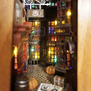Diagon Alley Book Nook – Shelf Insert Decor for Bookshelves