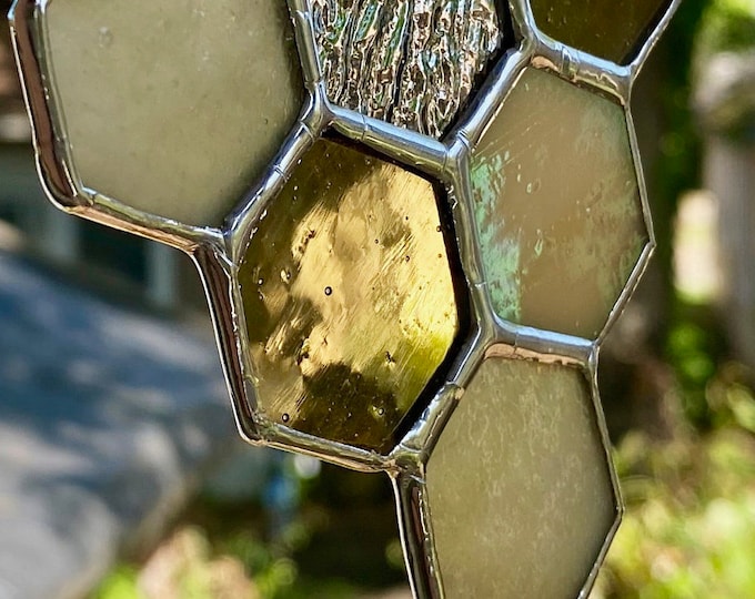 Stained Glass Window Hanging Honeybee Honeycomb Flowe Deco