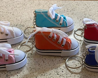 mini converse