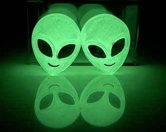 Roller Skate Toe Plugs: Alien Head Glow In The Dark