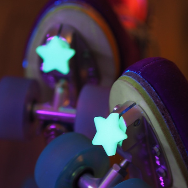Roller Skate Toe Plugs: Glow In The Dark STARS