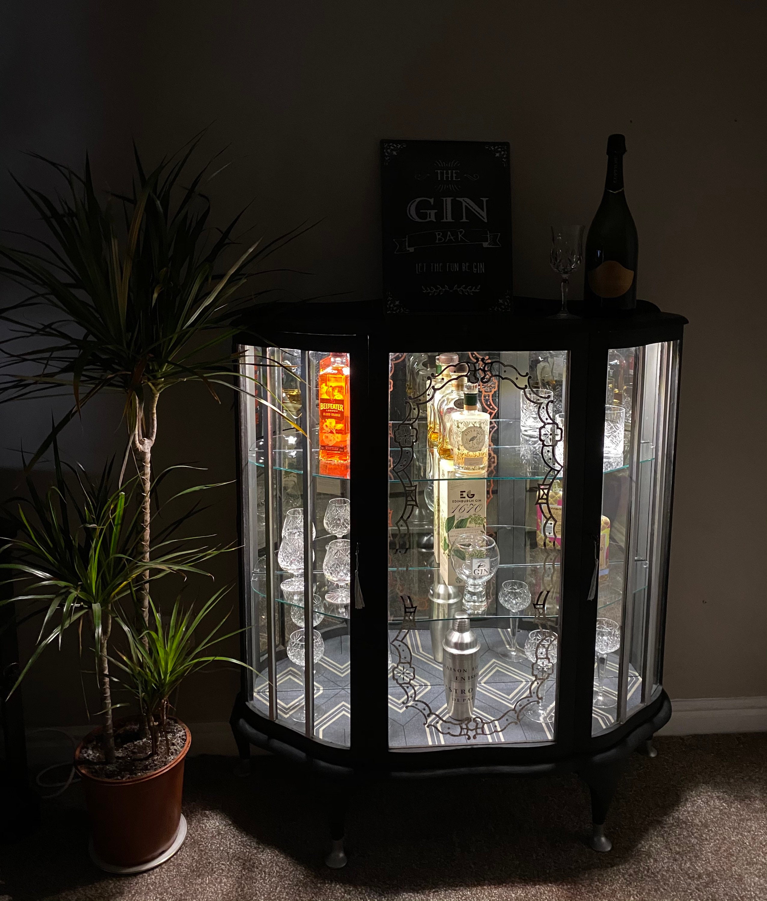 SOLD Vintage Drinks Display Gin Etsy UK