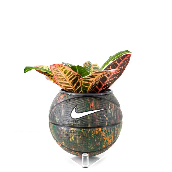 Plntrs - Nike Swoosh Skills Revival Sportswear Mini Basketball Planter - neuer Ball mit Standfuß