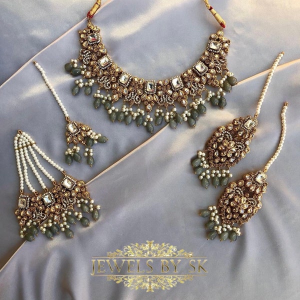 Stunning 4 piece pakistani jewellery set