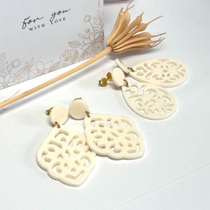 Hanging earrings resin ornaments drops baroque boho statement earrings large ornament with stainless steel plug allergy-friendly beige